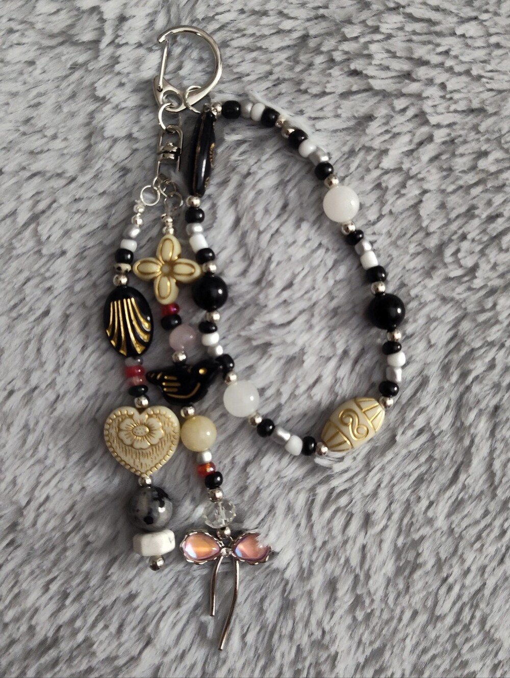 Handmade Black And White Beaded Purse Charm/Keychain Bracelet with Bow Charm